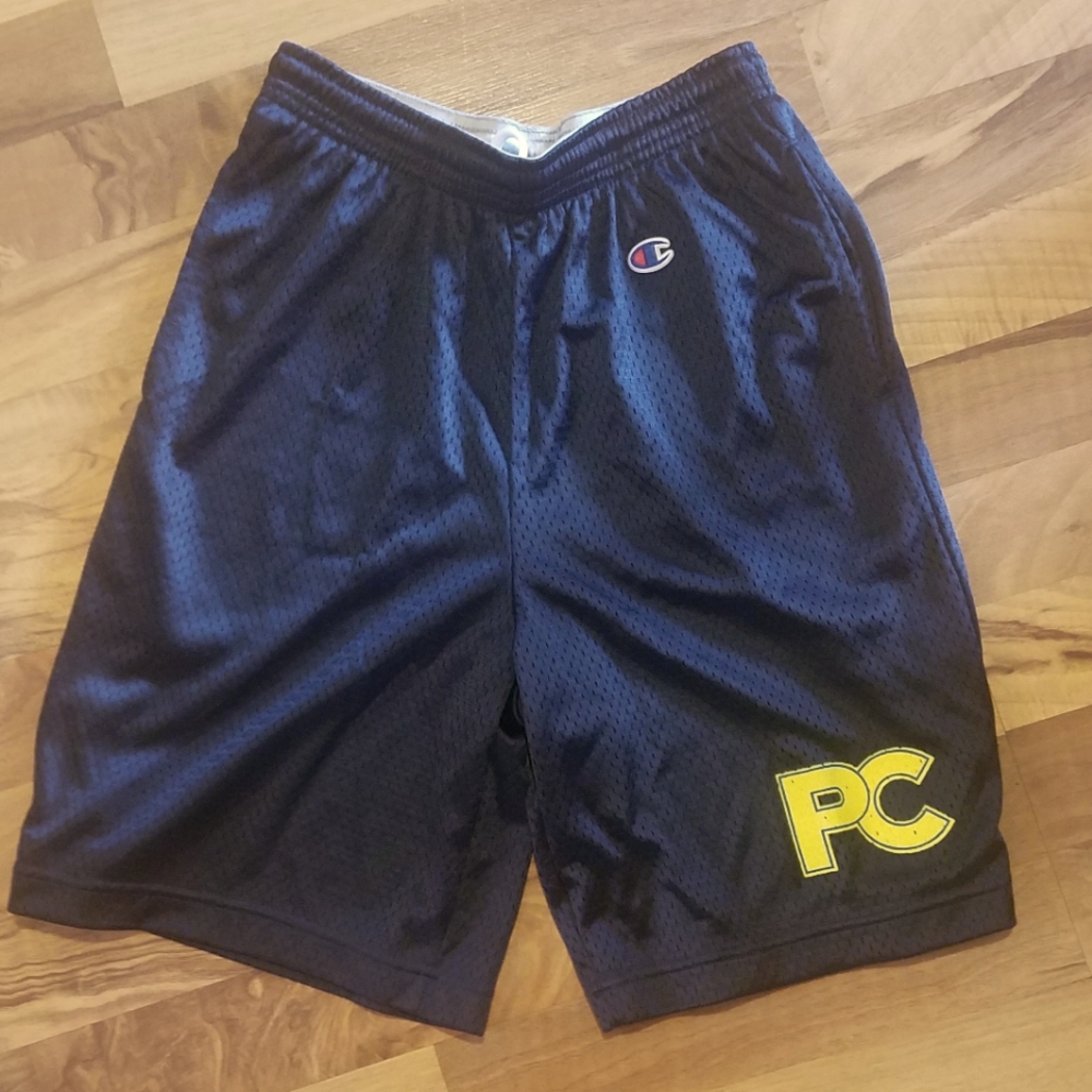 Champion Sports Shorts Size Small